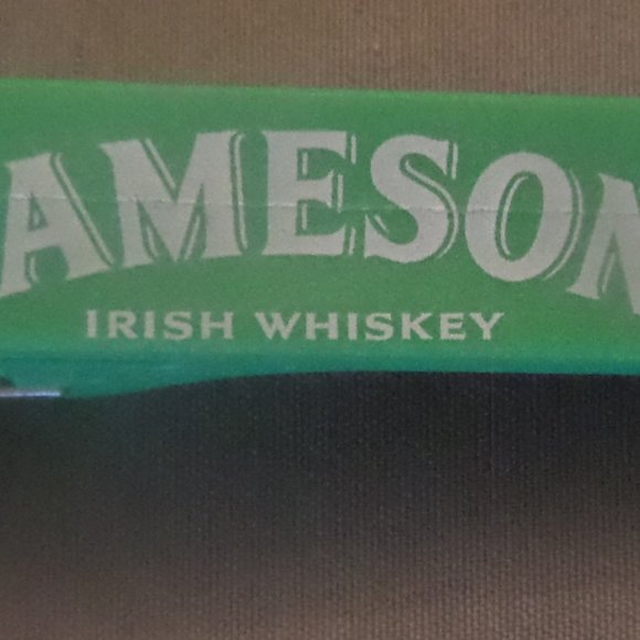 Authentic 4 Jameson St. Patrick Day Beads And 4 Bottle Openers - Picture 6 of 10